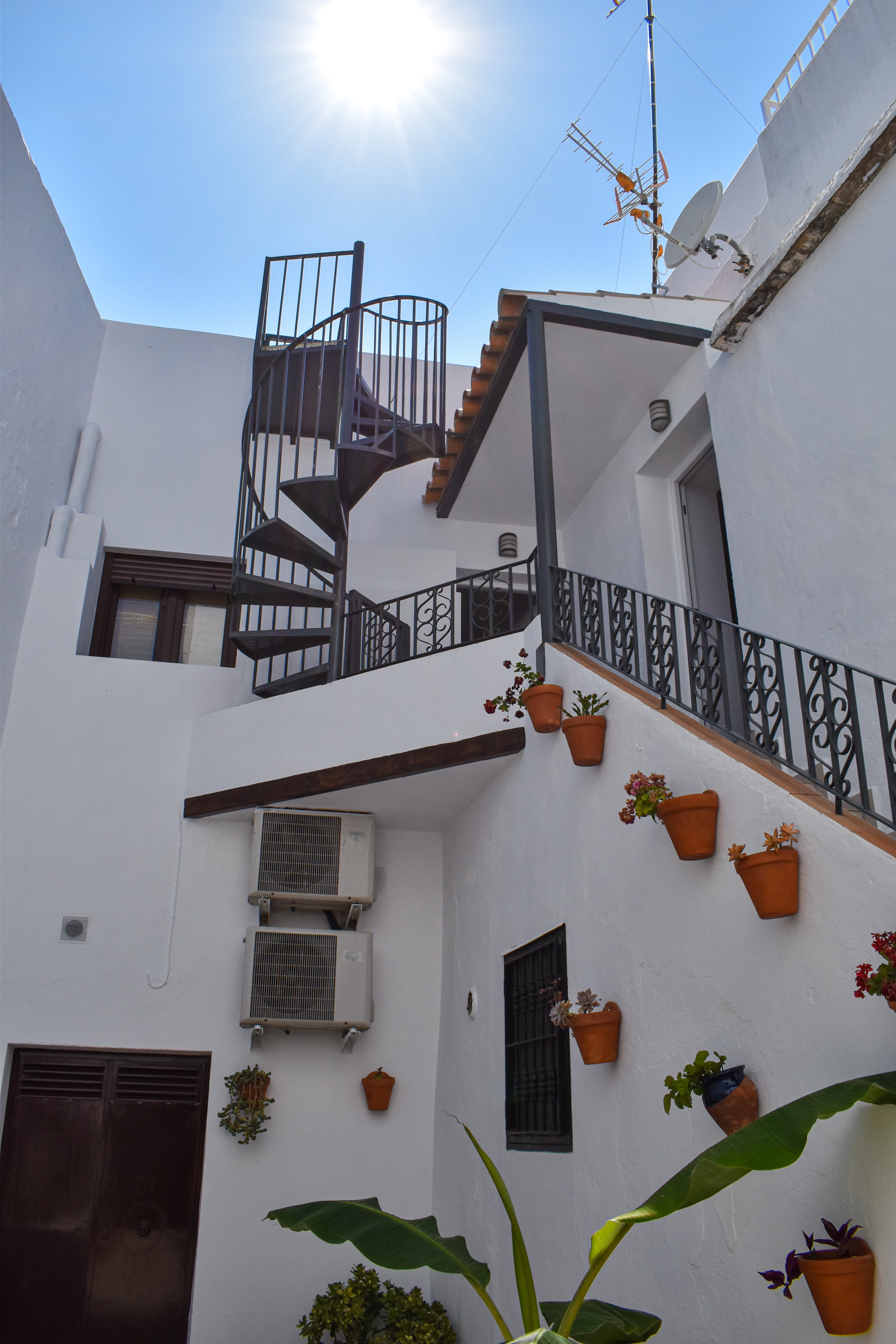 Interior y espacios del Loft la Abuela en Vejer